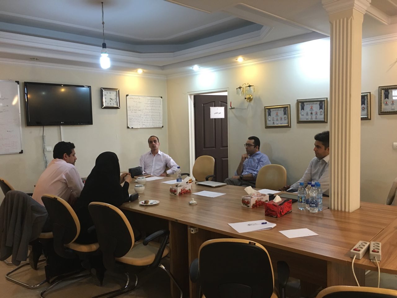 photo337566184900765786