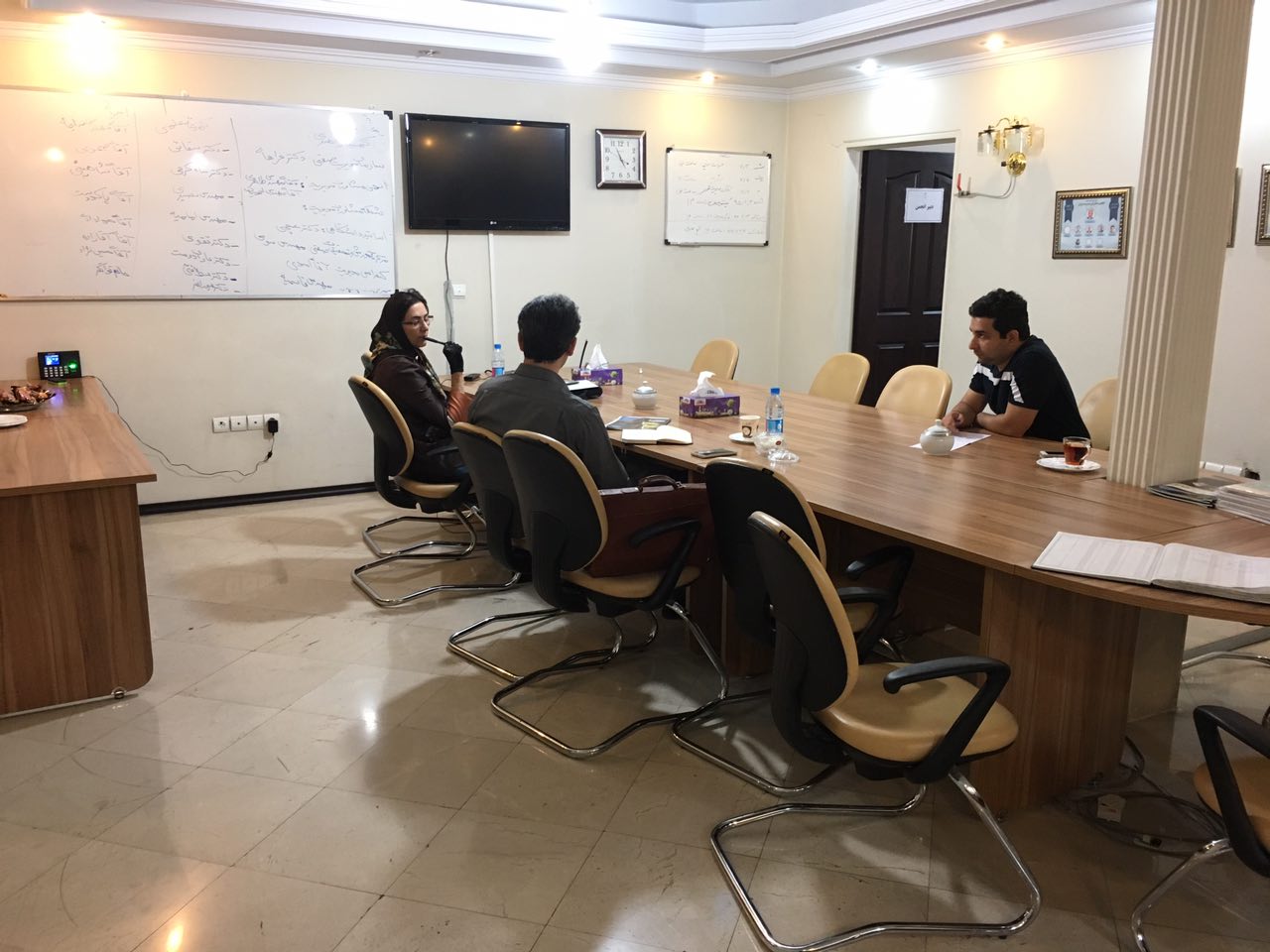 photo337566184900766051