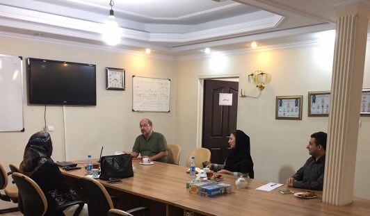 photo358760276548496832