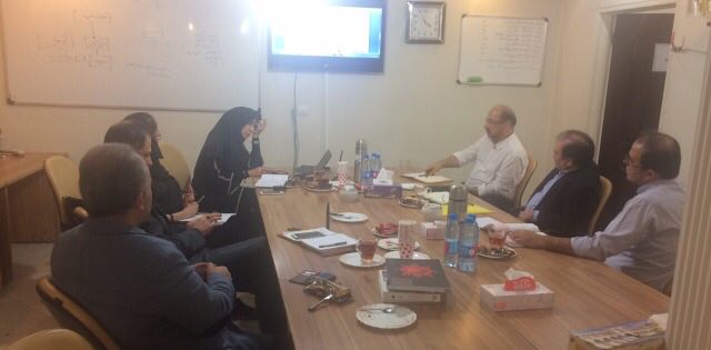 photo358760276548496853