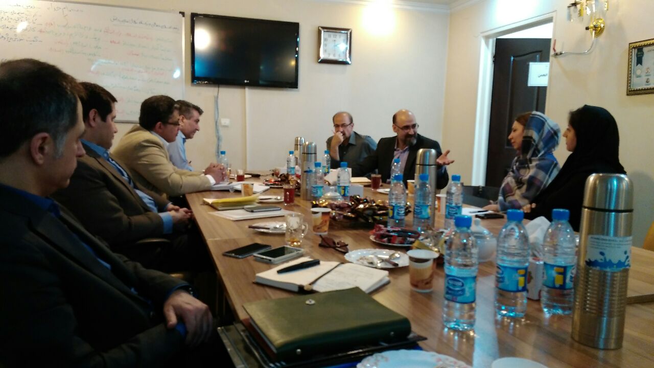 photo460915090136344908