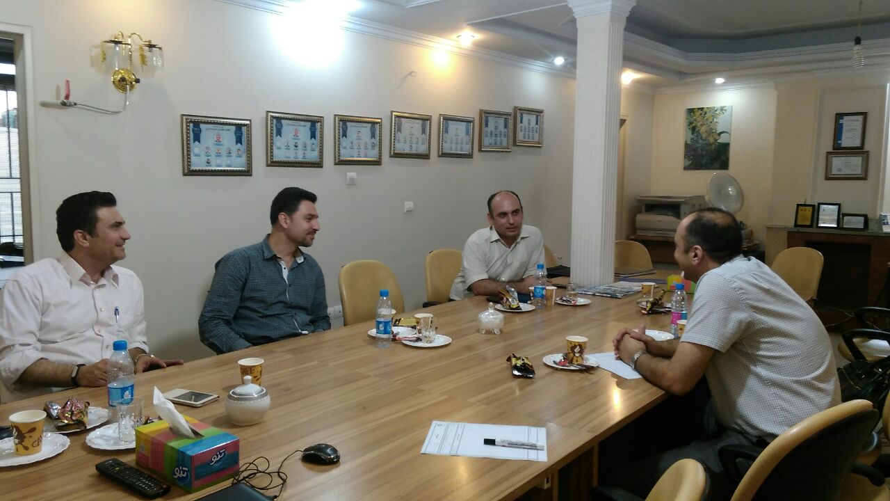 photo460915090136345040