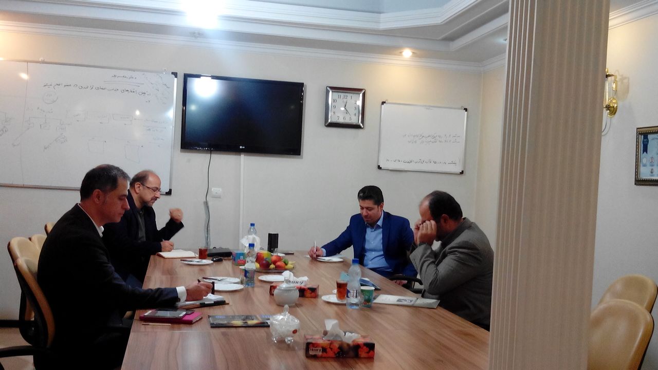 photo461951981140945362